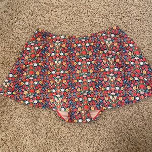 Kortni jeane who wears short shorts